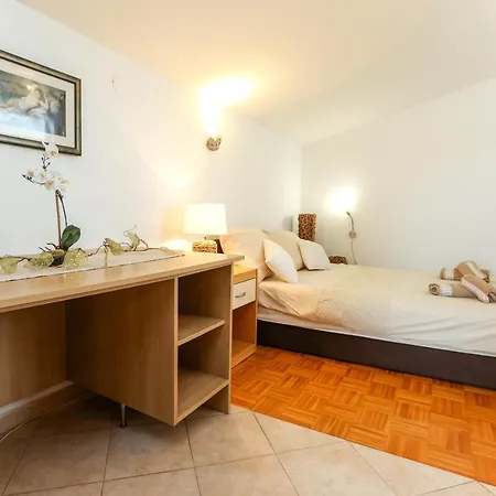 Apartment Luxury Sandra *
