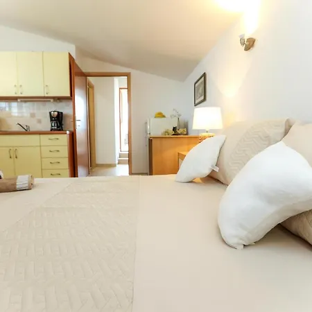 Luxury Sandra Zadar