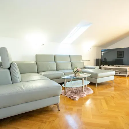 Luxury Sandra Zadar