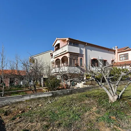 Luxury Sandra Apartment *